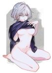  1girl ? barefoot black_shirt bottomless breasts clothes_lift full_body green_eyes grey_hair hair_between_eyes highres komyu_(masheri) lifted_by_self looking_at_viewer medium_breasts navel original parted_lips seiza sex_doll shirt shirt_lift short_hair sitting solo spoken_question_mark underboob 