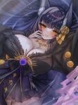  1girl animal_ear_fluff animal_ears azur_lane black_hair breasts cleavage commentary_request fox_ears fox_girl hair_ornament highres ichigo_moka japanese_clothes jewelry kimono large_breasts looking_at_viewer magatama magatama_necklace musashi_(azur_lane) necklace short_kimono smile solo thighs yellow_eyes 