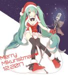  1girl bangs blush boots bow breasts capelet christmas cleavage dated detached_collar dress footwear_bow fur-trimmed_boots fur-trimmed_capelet fur-trimmed_dress fur-trimmed_gloves fur_collar fur_trim gloves green_eyes green_hair grin hat hatsune_miku highres holding holding_microphone_stand holding_sack long_hair merry_christmas microphone microphone_stand naruto_maki night night_sky one_eye_closed pom_pom_(clothes) sack santa_costume santa_hat sitting sky smile solo sparkle star_(sky) starry_sky thighhighs twintails very_long_hair vocaloid 