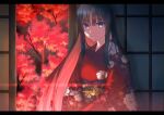  1girl avsytw4jguvya8p bangs black_hair blue_eyes closed_mouth commentary_request floral_print gradient_hair japanese_clothes kimono long_hair looking_at_viewer multicolored_hair obi red_hair red_kimono sash shadow smile solo tohno_akiha tree tsukihime two-tone_hair upper_body wide_sleeves yukata 