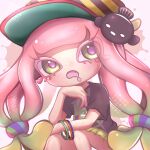  1girl bracelet clownfish colored_eyelashes green_eyes green_hair harmony&#039;s_clownfish_(splatoon) harmony_(splatoon) hat highres jewelry kingyo_(fullmetal-alchemist0723) multicolored_eyes multicolored_hair pink_hair purple_eyes shirt skirt splatoon_(series) splatoon_1 splatoon_3 tentacle_hair two-tone_hair yellow_skirt 