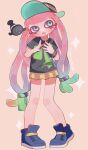  1girl absurdres bracelet clownfish colored_eyelashes green_eyes green_hair harmony&#039;s_clownfish_(splatoon) harmony_(splatoon) hat highres iguana1525881 jewelry multicolored_eyes multicolored_hair pink_hair purple_eyes shirt skirt splatoon_(series) splatoon_1 splatoon_3 tentacle_hair two-tone_hair yellow_skirt 