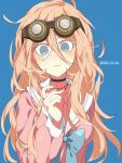  1girl absurdres antenna_hair asa_me_daiki bangs barbed_wire black_choker blonde_hair blue_eyes blush breasts choker closed_mouth commentary_request danganronpa_(series) danganronpa_v3:_killing_harmony dated goggles goggles_on_head green_background hair_between_eyes hand_up highres iruma_miu large_breasts long_hair long_sleeves open_mouth pink_shirt sailor_collar shiny shiny_hair shirt simple_background smile upper_body white_sailor_collar 