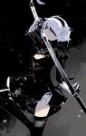  1girl bangs black_blindfold black_dress black_hairband blindfold cleavage_cutout clothing_cutout cofffee dark_background dress gloves hairband holding holding_sword holding_weapon katana nier_(series) nier_automata solo sword thighhighs thighs weapon white_hair yorha_no._2_type_b 