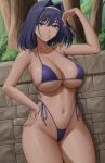  1girl bangs bare_shoulders bikini blue_bikini blue_eyes blue_hair blush breasts cleavage collarbone grin hair_intakes hairband highleg highleg_bikini highres hololive hololive_english large_breasts looking_at_viewer navel ouro_kronii short_hair skindentation smile solo swimsuit thighs tree virtual_youtuber zaphn 