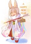  1other 2023 alternate_costume animal_ears arrow_(projectile) brown_fur chinese_zodiac commentary_request ema english_text full_body fur_collar furry green_sash grey_hair hamaya hands_up happy_new_year highres hitosoroi holding holding_arrow japanese_clothes kikumon kimono long_sleeves looking_at_viewer made_in_abyss nanachi_(made_in_abyss) obi obiage obijime open_mouth other_focus pink_kimono platform_footwear rabbit_ears sash short_hair signature smile socks solo standing tabi whiskers white_socks wide_sleeves year_of_the_rabbit yellow_background yellow_eyes zouri 
