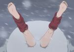 1girl barefoot feet han&#039;you_no_yashahime haruyama_kazunori legs moroha snow snowball snowing solo stuck 
