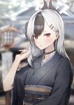  1girl architecture bangs black_choker black_hair black_kimono blue_archive blurry blurry_background bright_pupils choker demon_horns ear_piercing east_asian_architecture halo highres horns japanese_clothes kagerou_(gigayasoma) kayoko_(blue_archive) kayoko_(new_year)_(blue_archive) kimono lantern long_hair looking_at_viewer multicolored_hair obi obiage obijime official_alternate_costume open_mouth outdoors paper_lantern piercing red_eyes sash snow solo standing streaked_hair swept_bangs upper_body white_hair white_pupils 