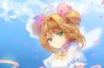  1girl blue_sky brown_hair cardcaptor_sakura cat_princess cloud cloudy_sky female_child green_eyes kinomoto_sakura magical_girl sky solo wings 