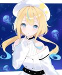  1girl bare_shoulders beret blonde_hair blue_eyes coat hand_on_own_chin hat highres jelee-chan jellyfish long_hair looking_at_viewer low_twintails multicolored_hair off-shoulder_coat off_shoulder sky star_(sky) starry_sky streaked_hair sunchi_pinch twintails white_beret white_coat yoru_no_kurage_wa_oyogenai 