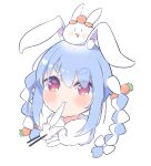  1girl :3 animal_ears blue_hair bow braid bunny-shaped_pupils carrot carrot_hair_ornament chopsticks commentary don-chan_(usada_pekora) food food-themed_hair_ornament food_in_mouth fur_scarf hair_bow hair_ornament heart highres hololive light_blush long_hair looking_at_viewer mochi multicolored_hair nananana_(nana_hololive) nousagi_(usada_pekora) portrait rabbit_ears rabbit_girl short_eyebrows simple_background solo symbol-shaped_pupils thick_eyebrows twin_braids twintails two-tone_hair usada_pekora virtual_youtuber white_background white_bow white_hair 