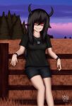  &gt;:) 1girl absurdres black_hair black_shirt black_shorts bracelet demon_horns evil_smile gesugao gothic highres horns jewelry long_hair original pentagram_necklace red_eyes scythia_(shadeception) shadeception shirt shorts smile sneer spiked_bracelet spikes thighs twilight v-shaped_eyebrows 