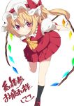  1girl ascot bangs black_socks blonde_hair closed_mouth commentary_request crystal flandre_scarlet highres looking_at_viewer nigo_(aozoragarou) one_side_up pointy_ears rainbow_order red_eyes red_footwear red_skirt skirt smile socks solo standing standing_on_one_leg touhou wings yellow_ascot 