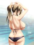  1girl ass back backboob bikini black_bikini blurry blurry_background blush breasts brown_hair butt_crack chikuwabu_(yokowokazuaki) cowboy_shot from_behind highres huge_breasts idolmaster idolmaster_cinderella_girls long_hair looking_at_viewer median_furrow micro_bikini mukai_takumi ponytail pool skindentation solo swimsuit tying_hair water wavy_mouth yellow_eyes 