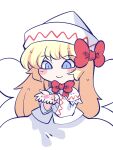  1girl blonde_hair blue_eyes blush_stickers capelet chahan_(fried_rice0614) closed_mouth fairy fairy_wings hat highres lily_white long_hair long_sleeves petals shirt simple_background skirt smile solo touhou white_background white_capelet white_headwear white_shirt white_skirt wings 