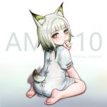  1girl aged_down animal_ear_fluff animal_ears arknights barefoot closed_mouth commentary_request from_behind gradient_background grey_background grey_hair hair_intakes hairtail hand_up highres hospital_gown kal&#039;tsit_(arknights) looking_at_viewer looking_back short_sleeves soles solo tail white_background 
