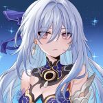  1girl bare_shoulders blue_background breasts cleavage commentary earrings grey_hair honkai:_star_rail honkai_(series) jewelry jingliu_(honkai:_star_rail) long_hair looking_at_viewer medium_breasts pink_eyes solo ten-chan_(eternal_s) upper_body very_long_hair 