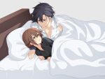  1boy 1girl bed black_shirt blue_bow blue_hair blush bow brown_hair eiyuu_densetsu green_eyes hair_bow hakuleg lying on_side pillow rean_schwarzer sen_no_kiseki shirt short_hair simple_background smile towa_herschel under_covers white_shirt 