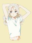  1girl adjusting_hair commentary cropped_torso frown grey_eyes grey_hair highres kamo_kamen long_hair looking_to_the_side m_(kamo_kamen) midriff navel original shirt solo t-shirt upper_body white_shirt yellow_background 