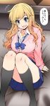  1girl arm_support black_socks blonde_hair blue_eyes blush bow bowtie breasts cardigan cleavage collarbone commentary convenient_leg gyaru idolmaster idolmaster_cinderella_girls indoors kneehighs knees_together_feet_apart knees_up kogal large_breasts long_hair looking_at_viewer loose_bowtie ohtsuki_yui on_bed open_collar pink_cardigan school_uniform serebi_ryousangata sitting smile socks solo speech_bubble translation_request very_long_hair 