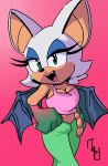  anthro artist_watermark bat bat_wings big_ears biped black_nose blue_eyelids blue_eyeshadow bottomwear breasts cleavage clothed clothing colored digital_drawing_(artwork) digital_media_(artwork) eyelashes eyeshadow fangs female fingerless_gloves fur gloves gradient_background gradient_clothing gradient_gloves green_bottomwear green_clothing green_eyes green_pants half-closed_eyes hands_on_hips handwear idw_publishing lipstick looking_at_viewer magenta_background makeup mammal membrane_(anatomy) membranous_wings mobian_bat multicolored_clothing narrowed_eyes open_mouth open_smile pants pillynaps pink_clothing pink_lipstick pink_topwear rouge_the_bat sassy_pose sega simple_background single_strap_topwear smile solo sonic_the_hedgehog_(comics) sonic_the_hedgehog_(idw) sonic_the_hedgehog_(series) tan_body teeth topwear white_body white_fur white_head wings 