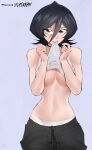  1girl artist_name bare_shoulders black_choker black_hair black_pants bleach breasts choker clothes_in_mouth clothes_lift cowboy_shot curled_fingers drawstring eyelashes flytrapxx grey_background grey_eyes hair_between_eyes highres kuchiki_rukia long_bangs looking_at_viewer medium_breasts midriff mouth_hold navel no_bra panties pants patreon_logo romaji_commentary sagging_pants shirt shirt_in_mouth shirt_lift short_hair signature sleeveless sleeveless_shirt solo standing toned underboob underwear upturned_eyes w_arms white_panties 