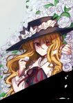  blonde_hair breasts brown_headwear brown_vest collared_shirt flower frilled_hat frilled_shirt_collar frilled_sleeves frills hat hat_flower highres jacket_girl_(dipp) leaf long_hair long_sleeves looking_at_viewer puffy_sleeves red_eyes red_ribbon ribbon rose shirt small_breasts touhou upper_body uzumibi very_long_hair vest wavy_hair white_flower white_rose white_shirt 