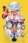  1girl artist_name baseball_cap blonde_hair blunt_bangs breasts can chain cleavage crossed_legs dapple_dualies_(splatoon) hat highres holding holding_weapon inkling inkling_girl jinkobanana long_hair shorts sitting smile soda soda_can solo spill splatoon_(series) tacticooler_(splatoon) teeth tentacle_hair tentacles weapon yellow_eyes 