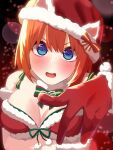  1girl airo arm_under_breasts bare_shoulders blush bow bowtie bra breasts christmas cleavage close-up commentary_request eyebrows_hidden_by_hair eyelashes fur-trimmed_gloves fur_choker fur_trim gloves go-toubun_no_hanayome green_bow green_bowtie green_bra hair_between_eyes hand_up hat hat_bow highres large_breasts lens_flare light_particles looking_at_viewer medium_hair nakano_yotsuba open_mouth orange_hair pom_pom_(clothes) red_background red_bow santa_costume santa_gloves santa_hat sidelighting simple_background solo straight-on straight_hair teeth underwear upper_teeth_only v-shaped_eyebrows white_fur wide-eyed 