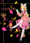  1girl absurdres alternate_costume blonde_hair blue_eyes hair_ornament hair_ribbon hairclip hand_up happy highres kagamine_rin looking_at_viewer molianmengdada open_mouth ribbon shoes short_hair smile solo vocaloid waving 