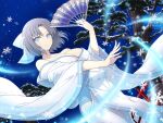  1girl architecture bare_shoulders blue_eyes bow breasts cleavage collarbone cryokinesis east_asian_architecture folding_fan grey_hair hair_bow hand_fan holding holding_fan icicle japanese_clothes kimono large_breasts looking_at_viewer low_neckline night night_sky obi official_art paper_fan ribbon-trimmed_clothes ribbon-trimmed_kimono ribbon-trimmed_sleeves ribbon_trim sash senran_kagura senran_kagura_new_link senran_kagura_shinovi_versus short_hair side_slit sky smile snow snowflakes snowing solo standing star_(sky) starry_sky striped striped_bow tree white_bow white_kimono wide_sleeves wooden_bridge yaegashi_nan yumi_(senran_kagura) 