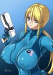  1girl blonde_hair blue_background blue_eyes bodysuit breasts covered_collarbone covered_nipples finger_on_trigger gun handgun huge_breasts impossible_bodysuit impossible_clothes long_hair looking_at_viewer metroid onomeshin ponytail puffy_nipples samus_aran signature skin_tight solo tagme upper_body weapon zero_suit 