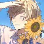  1boy :d blonde_hair blue_sky buttons collared_shirt colored_eyelashes commentary day flower hand_on_own_head highres kagerou_project kano_shuuya leaf light_brown_hair looking_at_viewer male_focus mokemoke_chan open_mouth outdoors shirt short_hair sideways_glance sky smile solo sunflower sunlight teeth upper_body white_shirt wispy_bangs yellow_eyes yellow_flower 