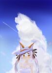  1girl animal_ears bare_shoulders blue_sky cloud dress extra_ears fox_ears fox_girl grey_hair hat island_fox_(kemono_friends) kemono_friends kemono_friends_v_project looking_at_viewer multicolored_hair nekomimi_illust orange_hair ribbon sky solo summer sundress twintails two-tone_hair virtual_youtuber yellow_eyes 