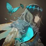  1boy arthropod_boy blue_eyes bug butterfly cloak crown diamond_hairband dragonfly_wings fate/grand_order fate_(series) fur-trimmed_cloak fur_trim grey_background grey_hair insect_wings looking_at_viewer male_focus medium_hair oberon_(fate) oberon_(third_ascension)_(fate) profile simple_background solo two_pokemon upper_body wings 