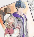  2boys 2girls aoyagi_touya azusawa_kohane backwards_hat blonde_hair closed_mouth grey_eyes grey_jacket hat highres hood hood_down hooded_jacket jacket low_twintails multicolored_hair multiple_boys multiple_girls pink_jacket project_sekai pyongtaro shinonome_akito shiraishi_an shirt smile split-color_hair twintails vivid_bad_squad_(project_sekai) white_shirt white_sleeves 