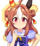  1girl ahoge animal_ears bow brown_hair closed_mouth commentary_request copano_rickey_(umamusume) double_bun ear_covers ear_ornament hair_between_eyes hair_bun hair_ornament highres horse_ears horse_girl light_blush long_hair looking_at_viewer multicolored_hair pointing pointing_at_self puffy_short_sleeves puffy_sleeves purple_bow purple_shirt red_eyes sailor_collar school_uniform shirt short_sleeves simple_background solo streaked_hair tassel tassel_hair_ornament tracen_school_uniform umamusume upper_body white_background white_hair whitelily_bread 