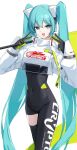  1girl absurdres aqua_eyes aqua_hair asymmetrical_bodysuit black_bodysuit black_gloves black_thighhighs bodysuit bow covered_navel cowboy_shot cropped_jacket double_v flag gloves goodsmile_racing green_flag green_gloves hair_bow hair_ornament hatsune_miku highres holding holding_flag jacket long_hair long_sleeves looking_at_viewer multicolored_clothes multicolored_gloves print_bodysuit puffy_long_sleeves puffy_sleeves racing_miku racing_miku_(2022) simple_background single_leg_bodysuit single_thighhigh smile solo standing tanosii_chan thighhighs triangle_mouth twintails two-tone_gloves v very_long_hair vocaloid white_background white_jacket 