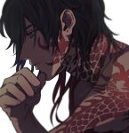  1boy adam&#039;s_apple backlighting black_hair blurry_edges closed_mouth dark-skinned_male dark_skin dragon_tattoo expressionless from_side gradient_hair hair_between_eyes hand_on_own_chin highres long_bangs looking_ahead male_focus multicolored_hair ookurikara red_hair short_hair signature simple_background solo sytir tattoo topless_male touken_ranbu upper_body white_background yellow_eyes 