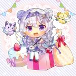  &gt;_&lt; 1girl :d bare_shoulders bow box chibi closed_eyes collared_shirt commentary_request crescent cup diagonal_stripes double_bun drinking_glass elia_stellaria envelope feathered_wings flower food fruit gift gift_bag gift_box grey_bow grey_hair grey_jacket hair_between_eyes hair_bow hair_bun hairband holding holding_cup indie_virtual_youtuber jacket kou_hiyoyo low_wings over-kneehighs pennant pleated_skirt purple_bow purple_eyes purple_flower purple_hairband purple_skirt red_bow shirt shoes sitting skirt sleeveless sleeveless_shirt smile star_(symbol) strawberry string_of_flags striped striped_background thighhighs virtual_youtuber white_shirt white_thighhighs white_wings wine_glass wings xd 