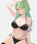  1girl arm_up black_bra black_panties bra breasts ceres_fauna green_eyes grin highres hololive hololive_english large_breasts lingerie midriff multicolored_hair navel one_eye_closed panties simple_background smile stomach thighhighs underwear wide_hips yellow_eyes zeropen 