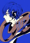  1boy 3kuma blue_background blue_theme character_name expressionless headphones highres kaito_(vocaloid) looking_ahead male_focus profile scarf short_hair signature solo vocaloid 