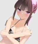  1girl bikini black_bikini black_hair blue_background blunt_bangs blush breasts cleavage long_hair looking_at_viewer original pink_hair purple_eyes simple_background skeptycally solo swimsuit 