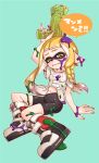  1girl bike_shorts black_shorts blonde_hair blue_background braid breasts clenched_teeth defeat gun hamao highres inkling inkling_girl long_hair looking_at_viewer navel paint_on_body paint_splatter paint_splatter_on_face pointy_ears shirt shorts small_breasts solo speech_bubble splatoon_(series) squid_girl teeth translation_request weapon white_shirt yellow_eyes 