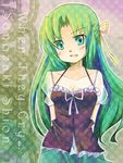  casual green_eyes green_hair hair_ornament hair_ribbon higurashi_no_naku_koro_ni koike_amuko long_hair ribbon smile solo sonozaki_shion standing 