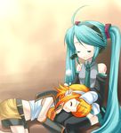  aqua_hair bad_id bad_pixiv_id ear_cleaning eko hatsune_miku kagamine_rin lap_pillow long_hair mimikaki multiple_girls thighhighs twintails very_long_hair vocaloid 