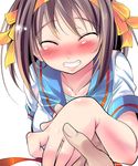  blush foreshortening grin hands kita_high_school_uniform school_uniform shiranagi smile solo suzumiya_haruhi suzumiya_haruhi_no_yuuutsu 