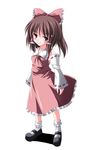  bangs brown_hair chibi hakurei_reimu lowres solo subaru_noji touhou 