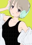  1girl bare_shoulders blush collarbone green_background green_headphones hanamizawa_q-tarou headphones highres original short_hair simple_background solo 