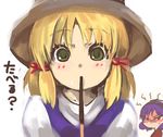  angry blonde_hair chibi chibi_inset cis_(carcharias) food green_eyes hat looking_at_viewer moriya_suwako multiple_girls pocky pocky_kiss purple_hair red_eyes shared_food touhou yasaka_kanako 